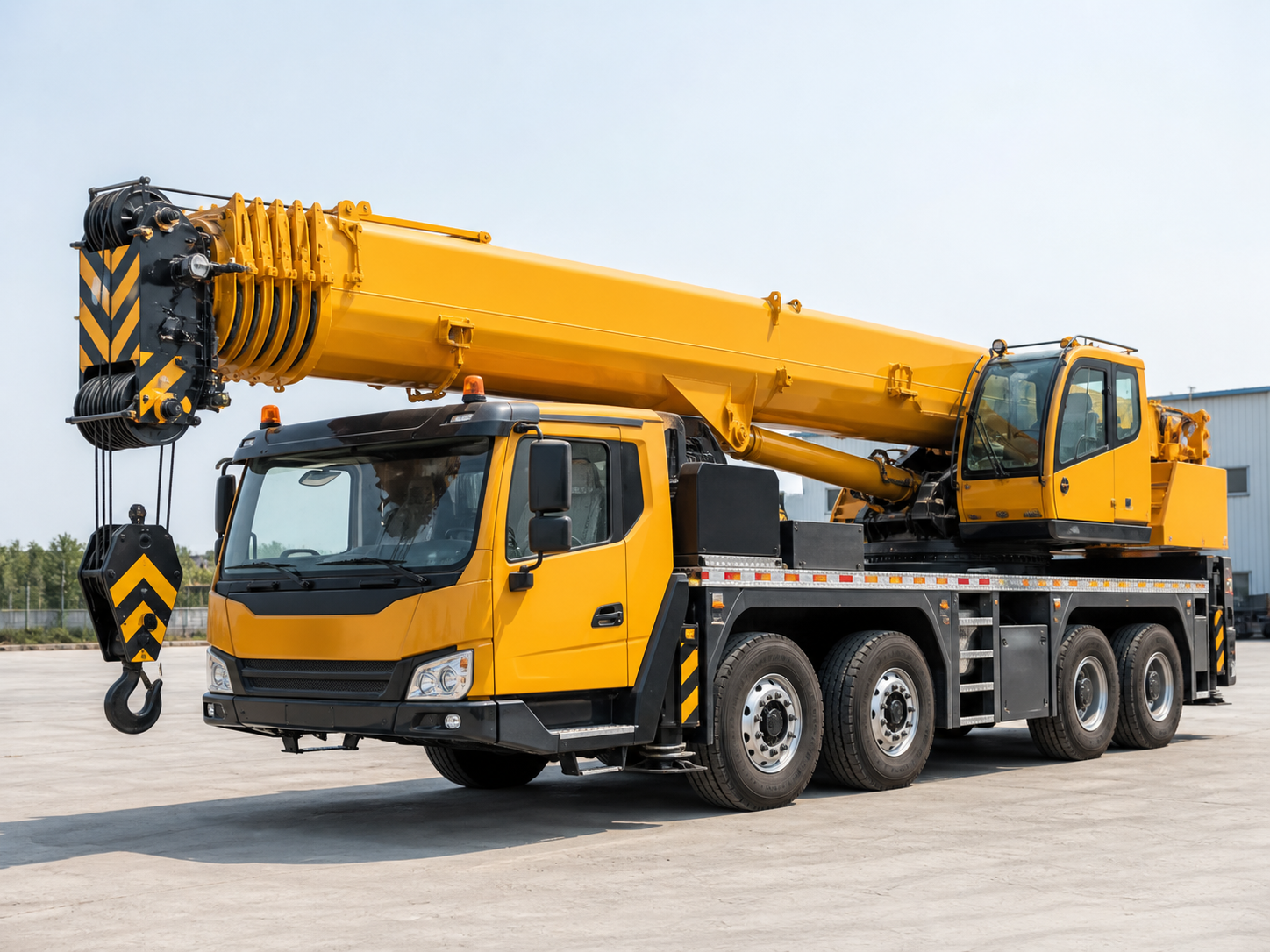 Visuel catalogue grue mobile 35T pour location au Maroc